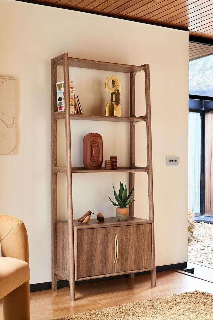 Book Shelves - C01